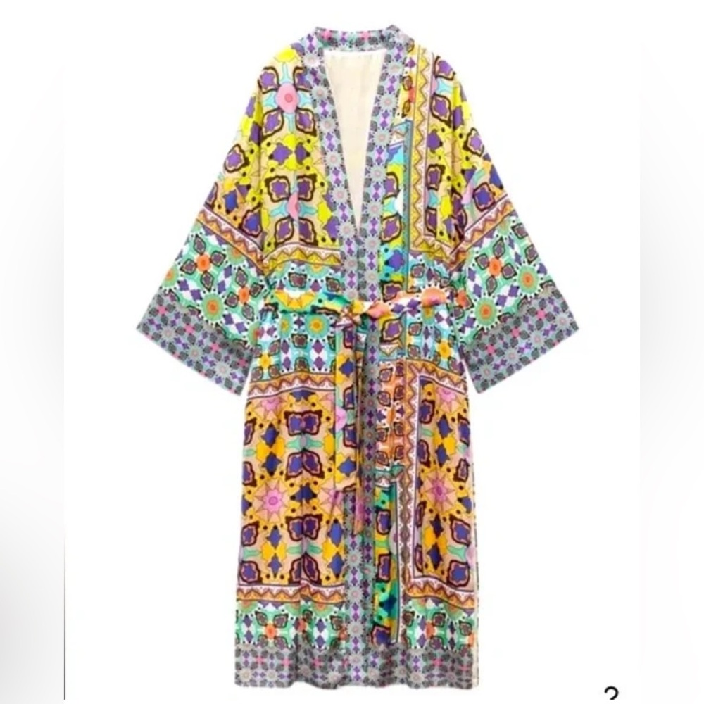 NWT Zara Multi-color Patterned Silky Kimono Size Medium